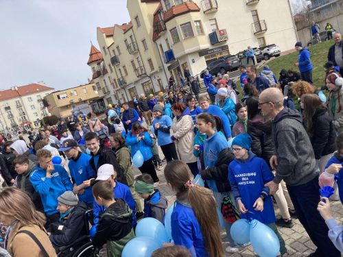 Marszobieg dla autyzmu po raz X w Giżycku | FOTORELACJA 2025